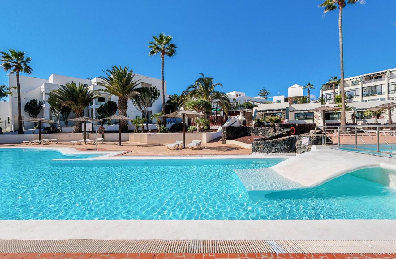 Casa Atlantis Playa Roca Apartment Costa Teguise Exterior photo