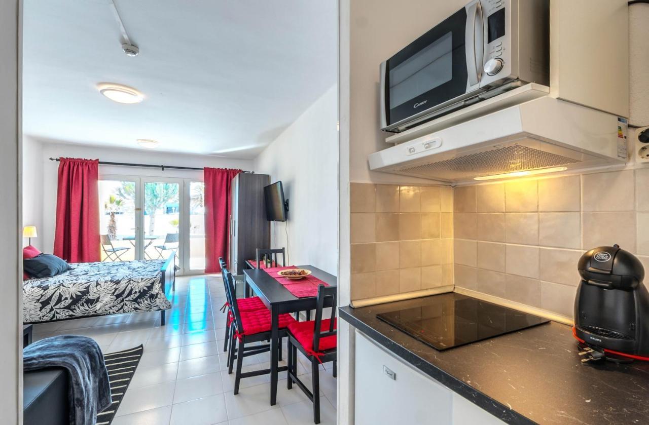 Casa Atlantis Playa Roca Apartment Costa Teguise Exterior photo